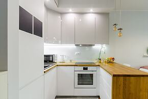 Lumina apartment with balcony Warsaw