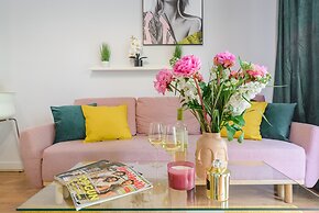 Lumina apartment with balcony Warsaw