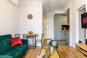 Lumina apartment with balcony Warsaw