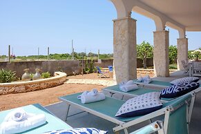 Villa Levante Sea View With Air Conditioning, Parking And Wi-fi