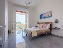 Villa Levante Sea View With Air Conditioning, Parking And Wi-fi