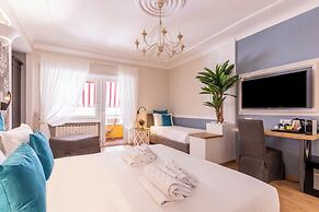 Trastevere Paper Suites