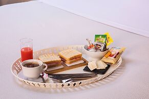 Trastevere Paper Suites