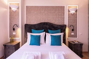 Trastevere Paper Suites