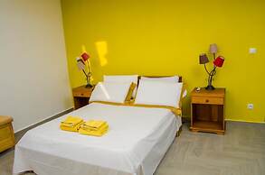 Room in Villa - Comfortable and Welcoming Suite With Terrace Overlooki