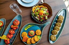 La Baga Beach Hotel by Orion Hotels