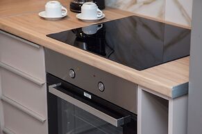 Charming Urban Oasis at Megaro Mousikis