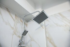 Charming Urban Oasis at Megaro Mousikis