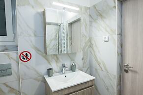 Charming Urban Oasis at Megaro Mousikis