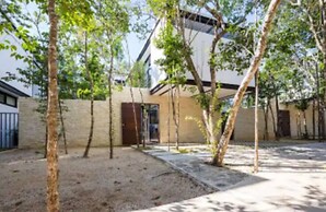 Supreme Jungle Holiday Home