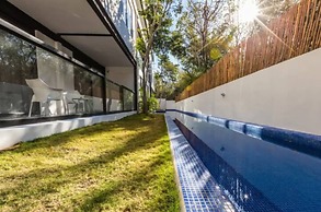 Supreme Jungle Holiday Home