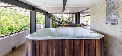 Supreme Jungle Holiday Home