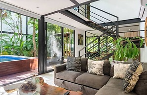 Supreme Jungle Holiday Home