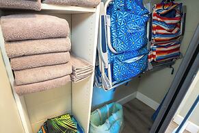 Sunny and Soothing Oceanfront Vistas