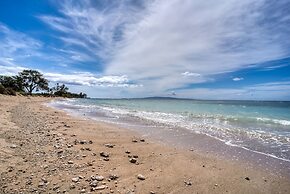 Sunny and Soothing Oceanfront Vistas