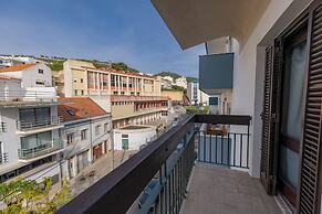 LightHouse Apartment