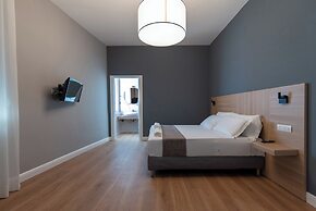 Nolana 28 Rooms in Naples