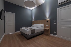 Nolana 28 Rooms in Naples