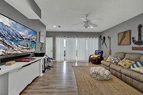 Canyon Lake Luxury Pool Games & Stunning Views