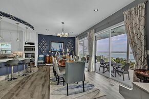 Canyon Lake Luxury Pool Games & Stunning Views