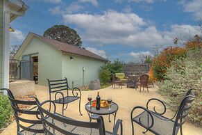 Charming Bungalow With Spa! Close to Main St!