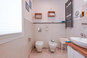 Bardilio Luxury Rooms IUN P1813