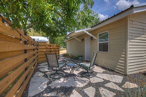 Cozy Casita! In Texas Famous 290 Winery Corridor!