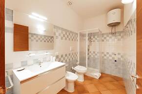 Relaxing Cristal Bedroom Apartment Sleeps 5 Persons