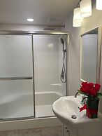 Downtown Private Villa within Four Seasons