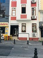 Cemal Yener Tosyalı Caddesi