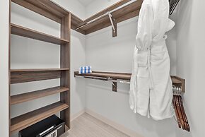 Level Chicago Fulton Market