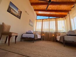 Nidoallido Holiday Home