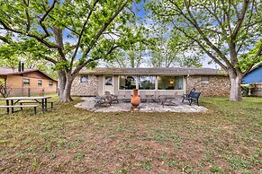 Stylish Remodel, Firepit, Pet Friendly