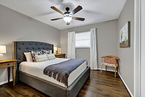 Stylish Remodel, Firepit, Pet Friendly