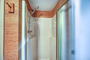 Luxury Riverfront Oasis With Boat Dock-grill-firepit!