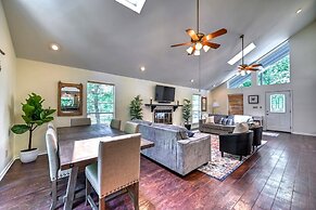 Luxury Riverfront Oasis With Boat Dock-grill-firepit!