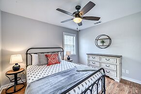 Wow! Exceptional House With Inviting Fire Pit!