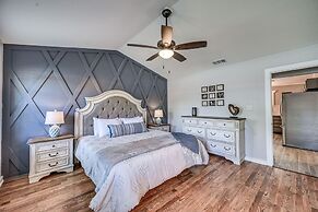 Wow! Exceptional House With Inviting Fire Pit!