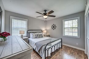 Wow! Exceptional House With Inviting Fire Pit!