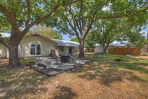 Spacious Home - Fire Pit, BBQ and Outdoor Seating!