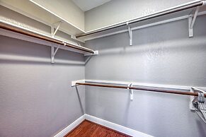 Luxury Home! - Pool - Fire Pit - Near Canyon Lake!