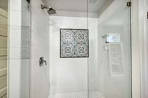 Modern Luxurious Home With Game Room