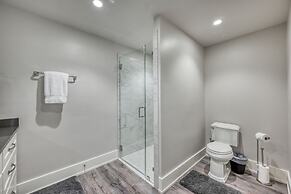 Modern Luxurious Home With Game Room