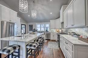 Modern Luxurious Home With Game Room