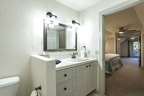 Pioneer Charm With Hot Tub & Firepit - 8 mi to Main St