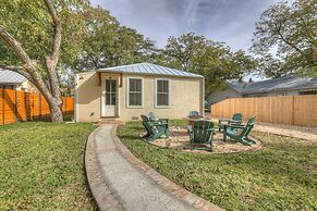 Historic Cottage With Fire Pit - 2 Blks to Main!