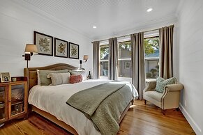 Historic Cottage With Fire Pit - 2 Blks to Main!