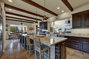 Luxurious Hill Country Retreat With Pool and Firepit!