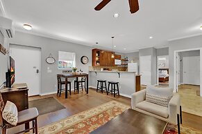 Luxurious Hill Country Retreat With Pool and Firepit!