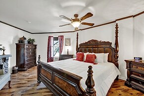 Unique Geodesic Dome House 5 mi to Dntwn Fred!